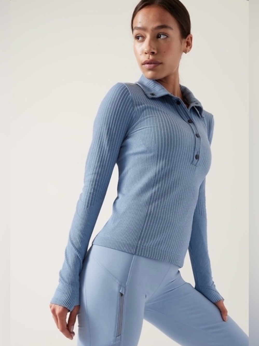 Athleta Flurry Seamless Henley Heron Blue Stripe Shirt Size Small Outdoor